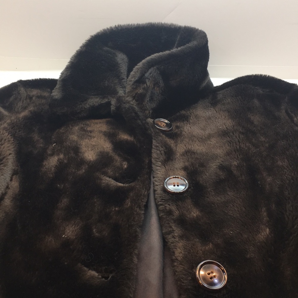 Jacket 🧥 - Picture 5 of 6